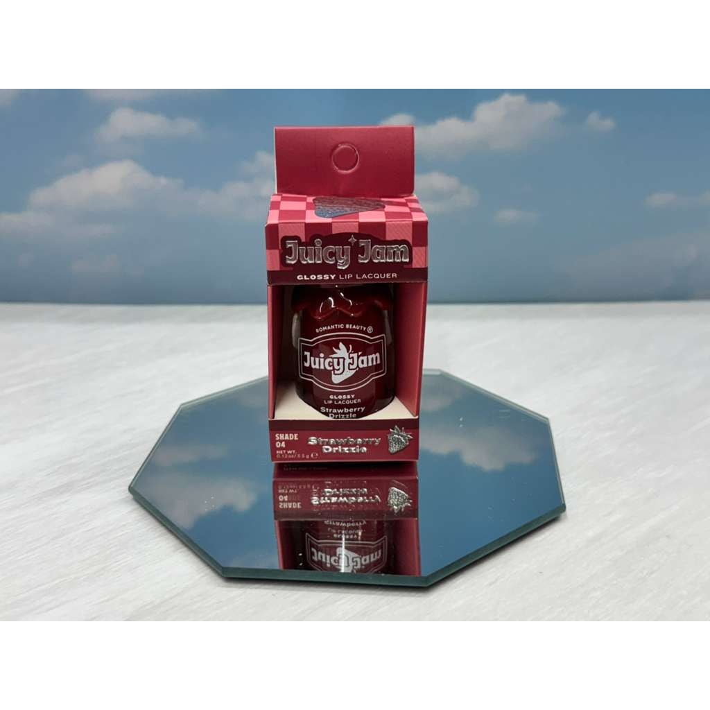RMT Juicy Jam Glossy Lip Lacquer Swipe generously onto lips for a glossy 0.12oz pk/6