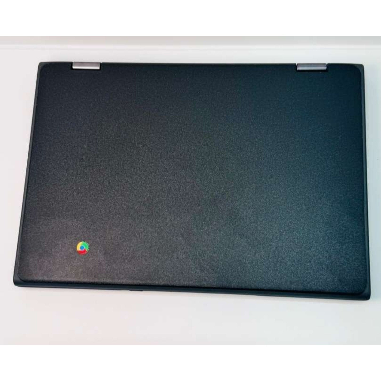 Lenovo 500e Gen 2 Chromebook 11.6" Touchscreen 2-in-1 Laptop 4GB RAM 32GB SSD