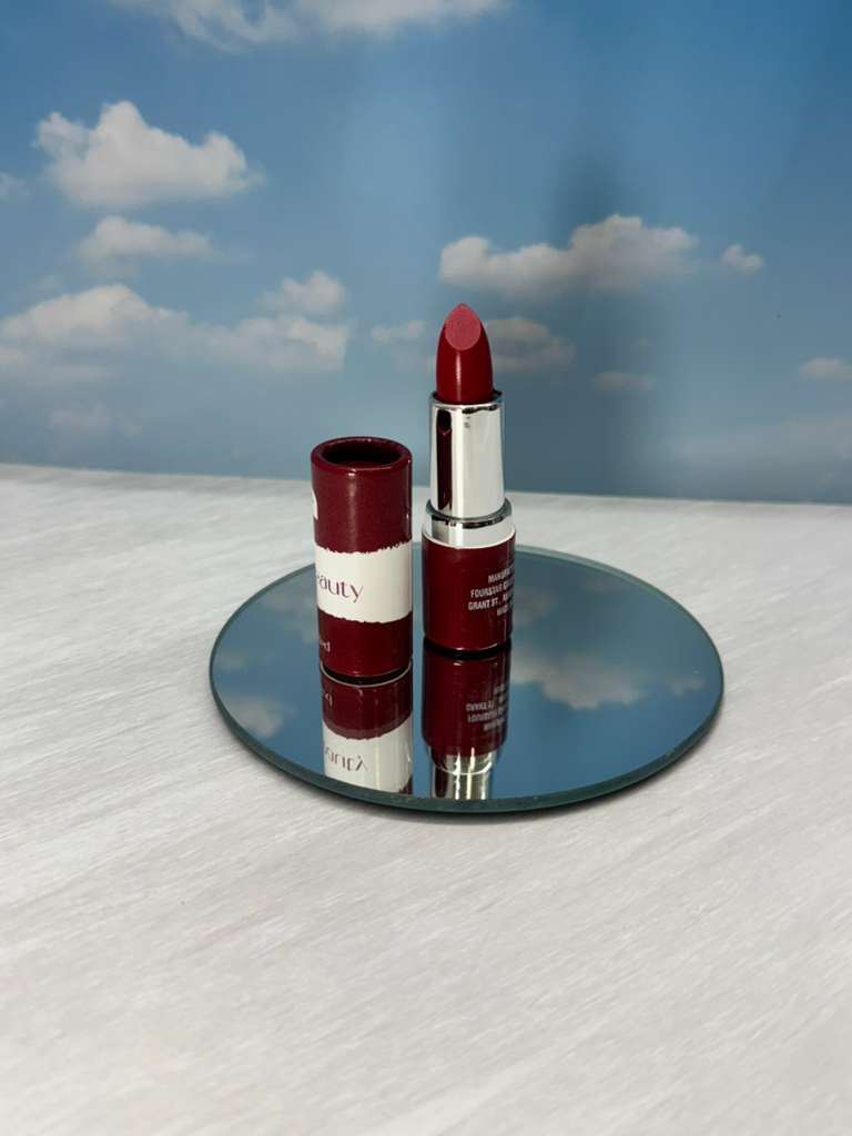b.pure Clean Beauty Satin Lipstick nude + classic Red (set of2)