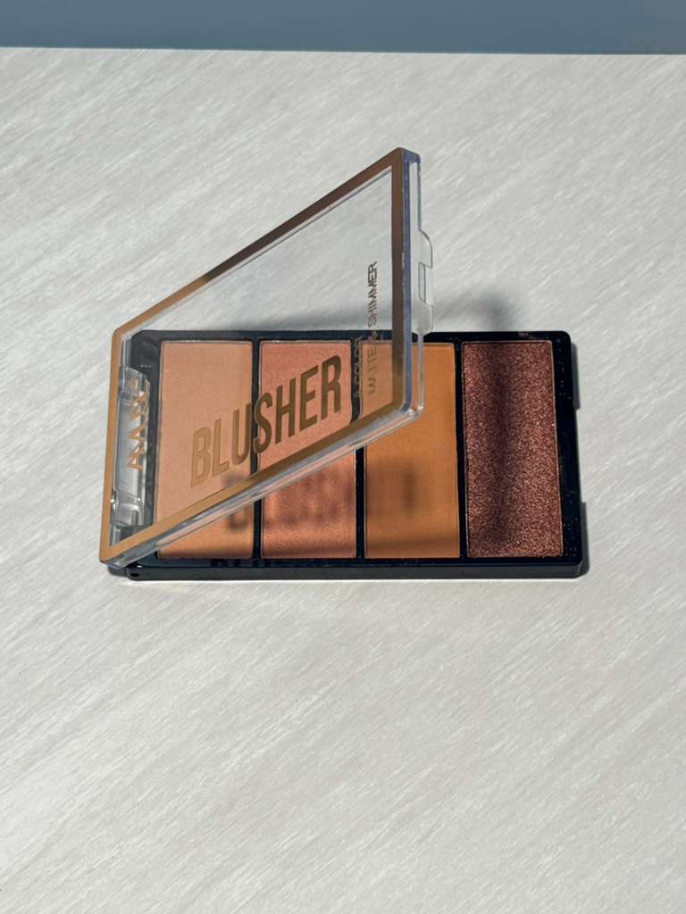 Amuse Palette blusher 4 color