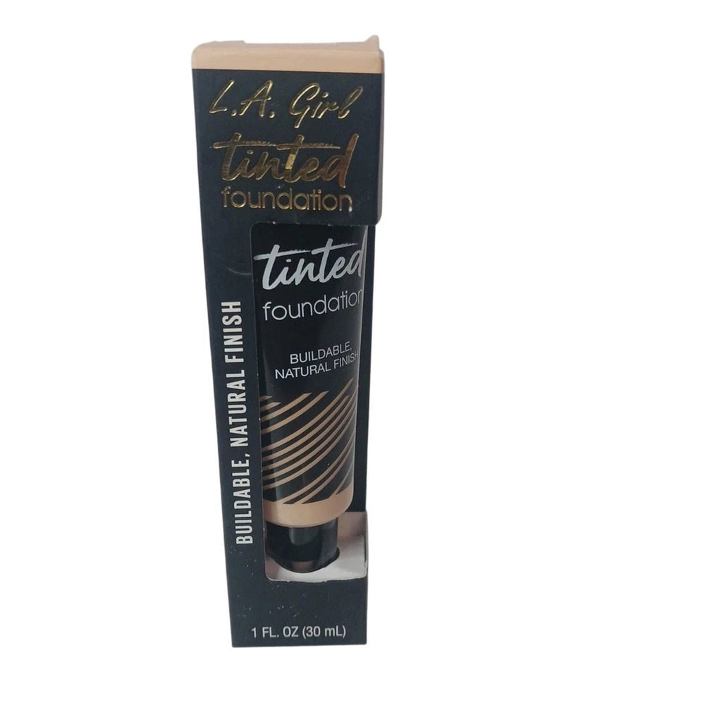 L.A. Girl Tinted Foundation Buidable Natural Finish GLM752 Porcelain 1 fl oz