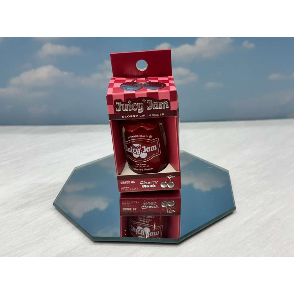 RMT Juicy Jam Glossy Lip Lacquer Swipe generously onto lips for a glossy 0.12oz pk/6